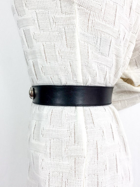 80s/early 90s vintage black leather belt. Two-str… - image 4