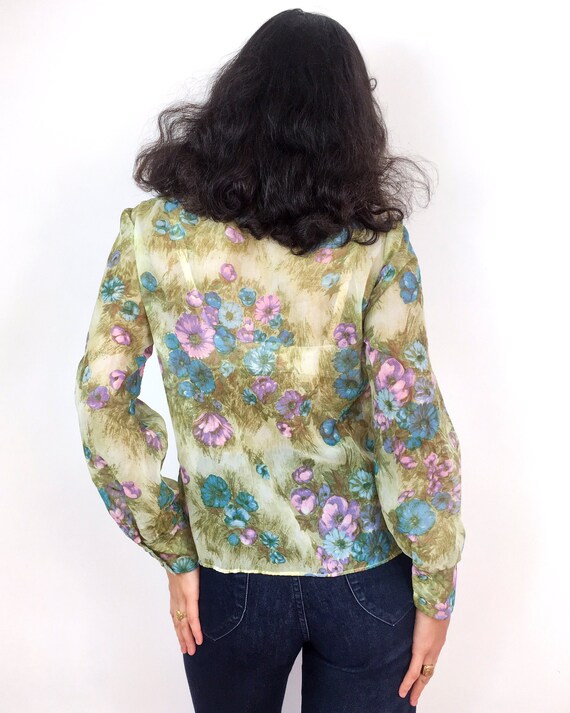 70s vintage sheer blouse. Kaki with a flower prin… - image 7