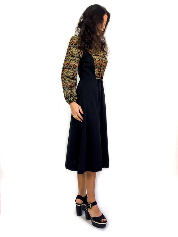 70s vintage black motif bohemian dress. Paisley p… - image 6