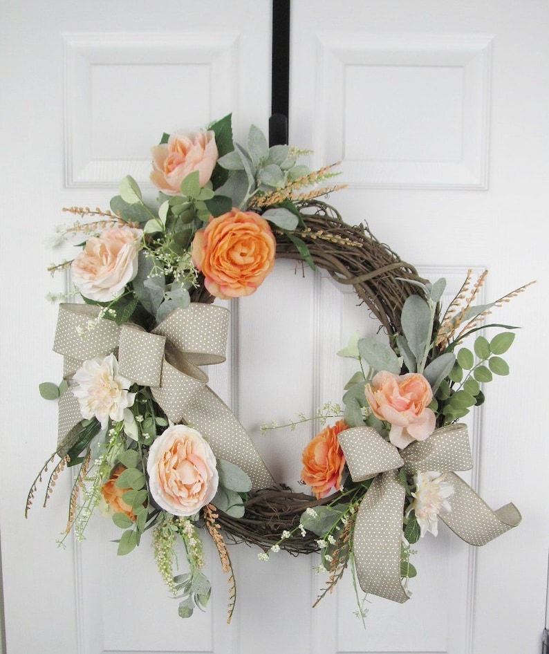 Coral Dahlia Wreath Eucalyptis Year Round Wreath Housewarming Wreath Coral Floral Wreath Coral Ranunculus Wreath Everyday Wreath