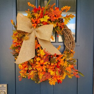 Fall Wreath with Leaves and Berries, Autumn Wreath Burlap Ribbon, Best Harvest Wreath, Fall Grapevine Wreath, Traditional Colors