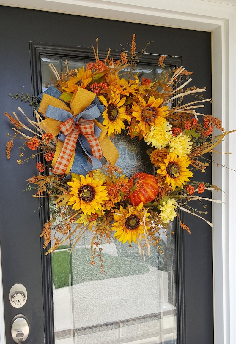 Rustic Farmhouse Wreath Housewarming Gift Harvest Decor for Outdoor Fall Sunflower and Pumpkin Grapevine Wreath for Front Door