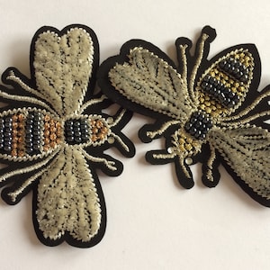 Handmade 3D Toothbrush Beaded Bee Fly Sew or Iron on 7cm x 5.5cm Patch Applique Brooch - Copper / Gold / Silver / Hematite / Black