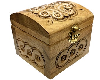 Scatola di gioielli in legno, piccola scatola di legno intagliata, scatola di legno intagliato, scatola del tesoro di gioielli, scultura in legno fatta a mano, scatola naturale rustica, regalo di anniversario