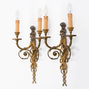 Paar Vintage 2-Licht Messing Cherub spielt die Flöte Wandleuchte, restaurierte Arbeitsbeleuchtung aus Spanien