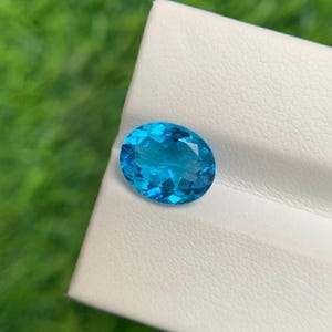 Natural Swiss Deep Blue Topaz 2.81 Carat Size 10X8 MM Clean Clarity Excellent Oval Cut For Making Jewelry
