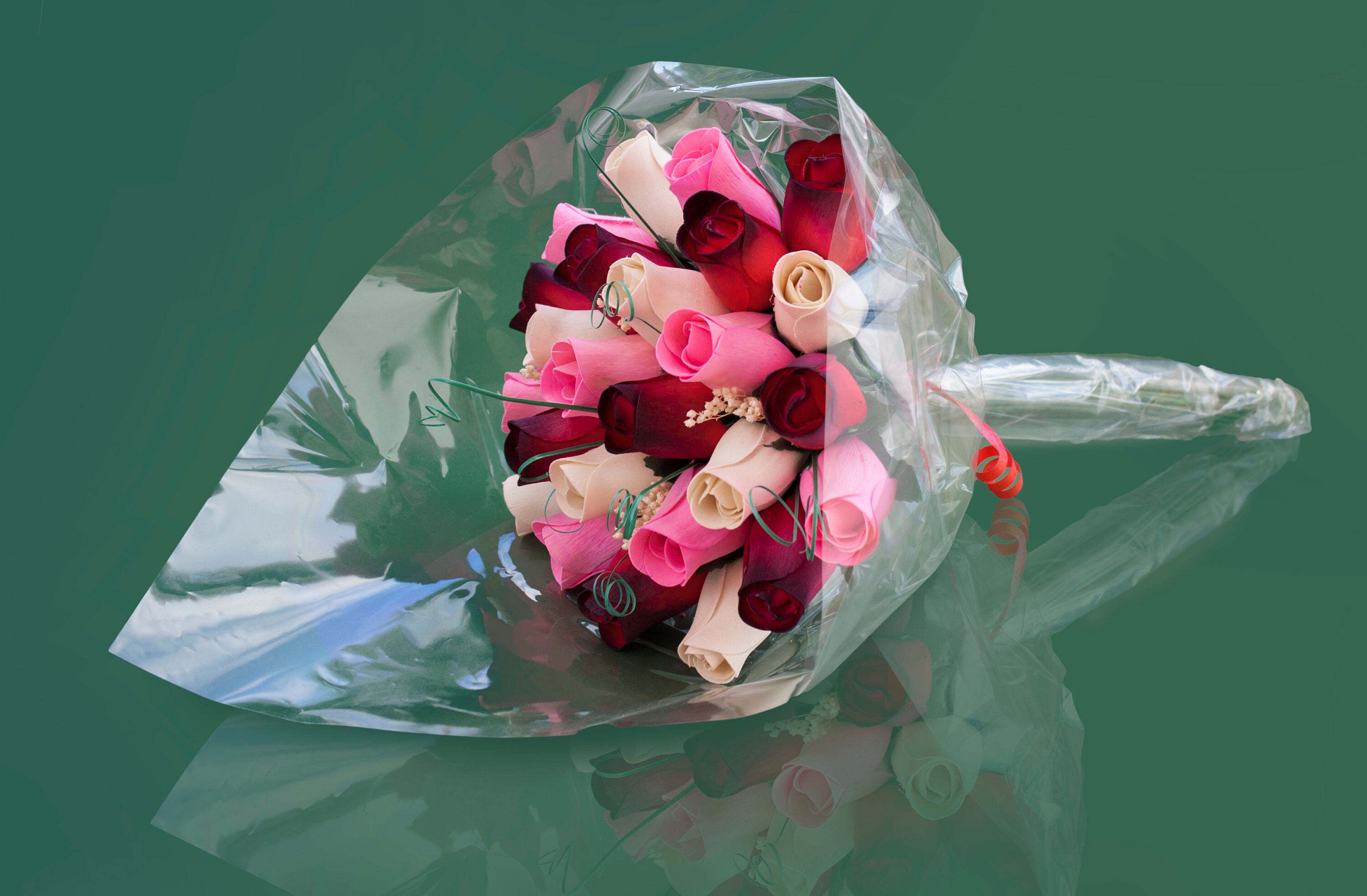 Wooden Rose Bouquet Rozie Cellophane Wrapped Etsy