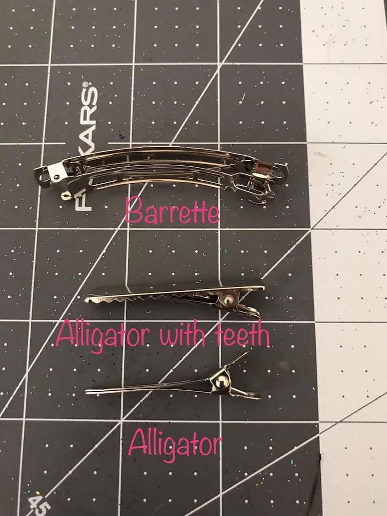 Clip types available to for hair bows. Barrette, alligator clip or alligator clip with teeth