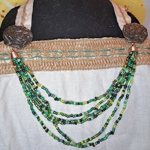 Blackstone, &quot;Tiger eye&quot; and green glass seed bead Apron Dress Strand,