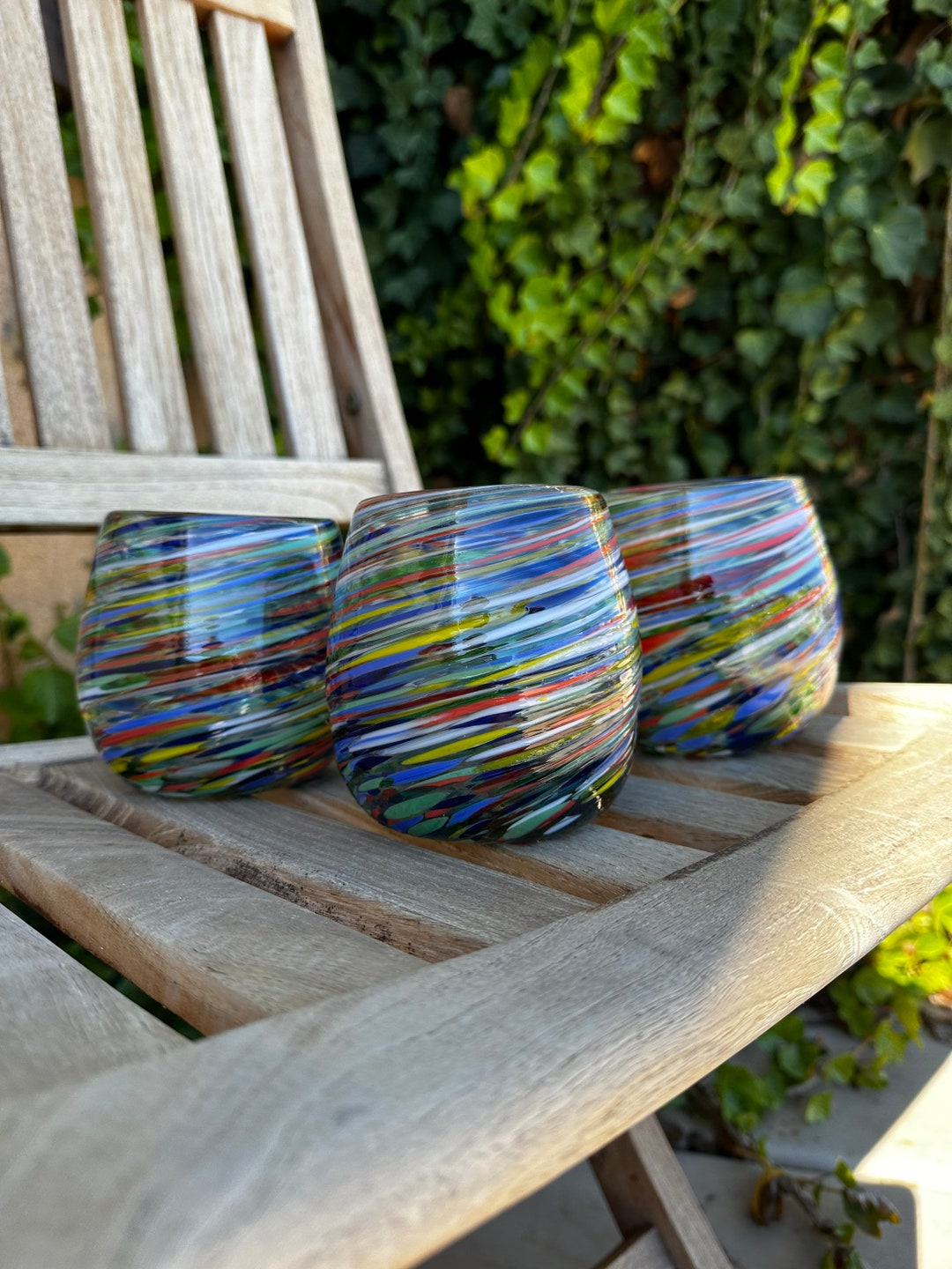 New Just in Hand blown Mexican Glass Confetti Swirl stemless 18 ounce wine glass