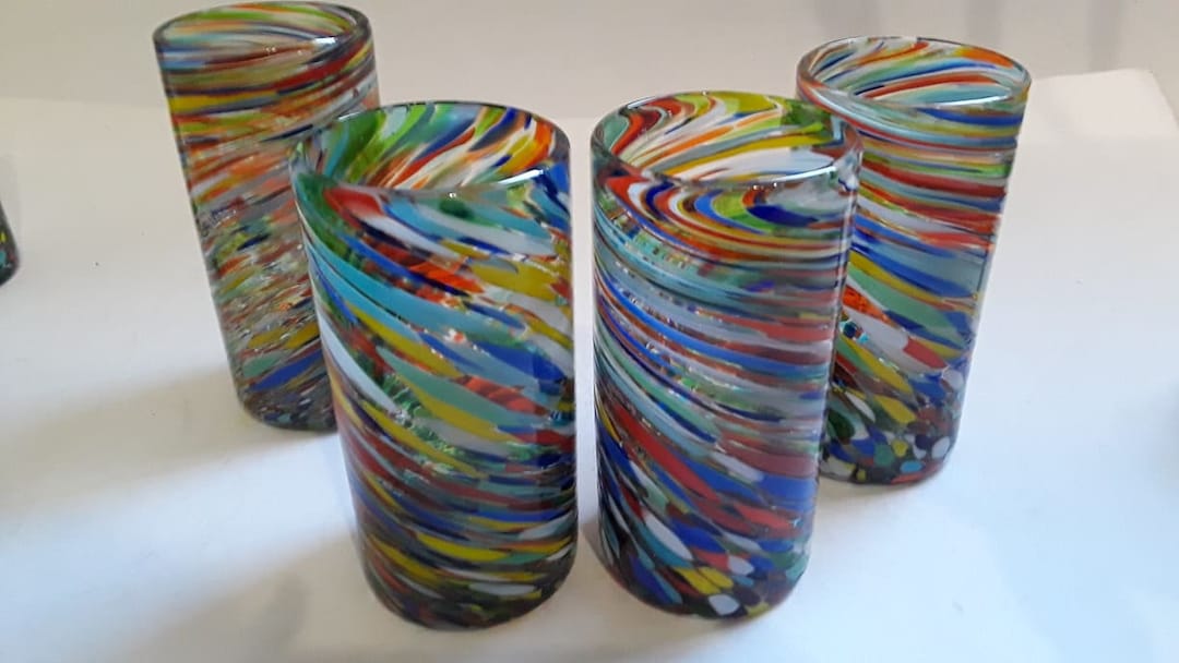4 Large Hand blown Mexican Glasses, Colorful  Swirl Confetti Tumblers 6.5&quot; x 3&quot; Beautiful Detail