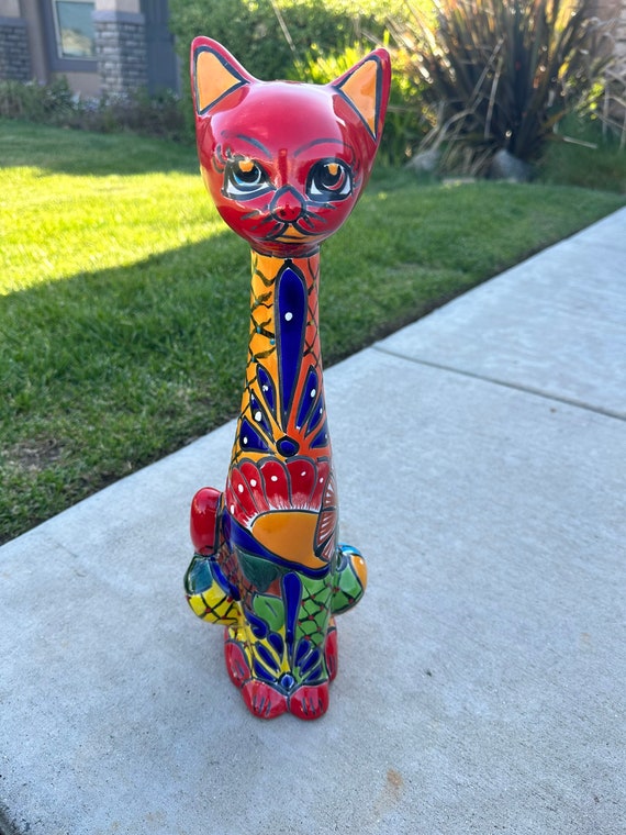Statue de grand chat Talavera Poterie mexicaine en céramique faite main  pour décoration d'intérieur, poterie esthétique, statue de chat mexicain  fabriquée à la main -  France