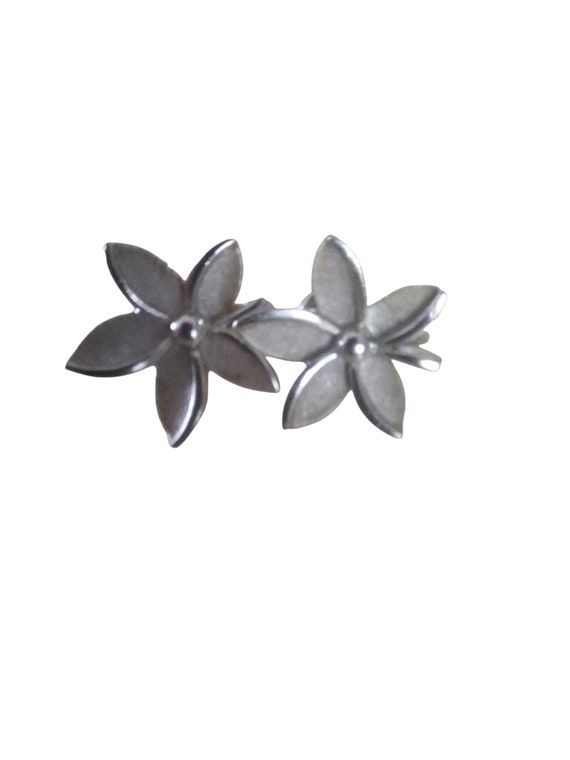 Trifari Silver Flower Clip-On Earrings - Signed