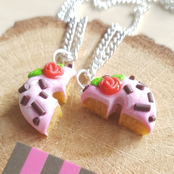 2 Colliers Donuts à Partager, Rose rouge ou Framboise, BFF, Meilleurs ami(e)s, Cadeau d'Amitié, Mignons, Fimo, Cool, Fun, Rigolos, Kawaii