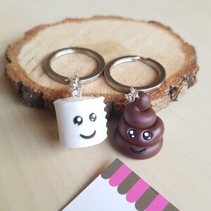 Set of two Keychains Poop & Toilet Paper to Share, BFF, Best Friends, Polymer Clay, Fimo, Humor, Funny, Friendship Gift, Kawaii