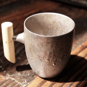 Metallic Bronze Glaze Mug with Wood Handle