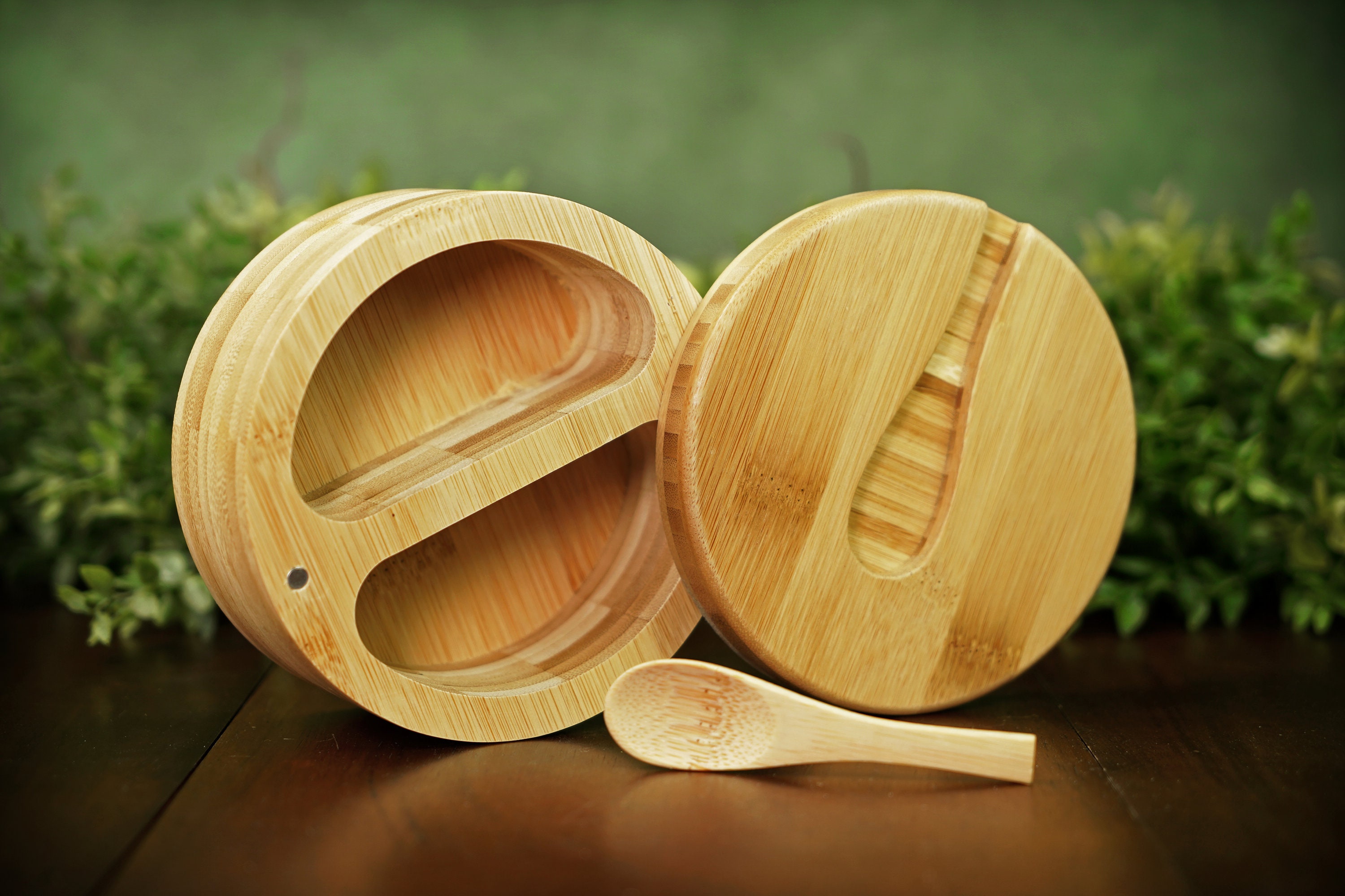 Personalized Bamboo Spice Container with Two Compartments (Salt/Pepper Cellar)