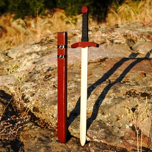 Children&#39;s wooden toy medieval knight sword for costume and play - with real wooden sheath