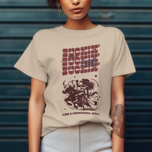 Buckin' - COWGIRL - Cowboy Carter inspired - Koszulka z grafiką w stylu western