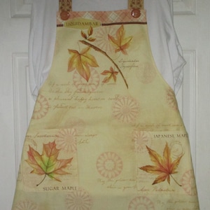 maple leaf apron