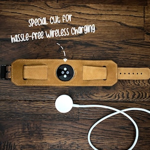 Leather Apple Watch Cuff Band 42mm 46mm 49mm Custom Apple Watch Strap 44mm Men Women Apple Watch 40mm Monogram Leather Apple Watch Band 38mm