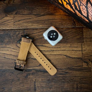 Leather Watch Band, Apple Watch Band, Leather Watch Strap, 18mm 20mm 22mm Fossil Watch Bands, Personalized Leather, Fitbit Versa 1 2 3 Bands