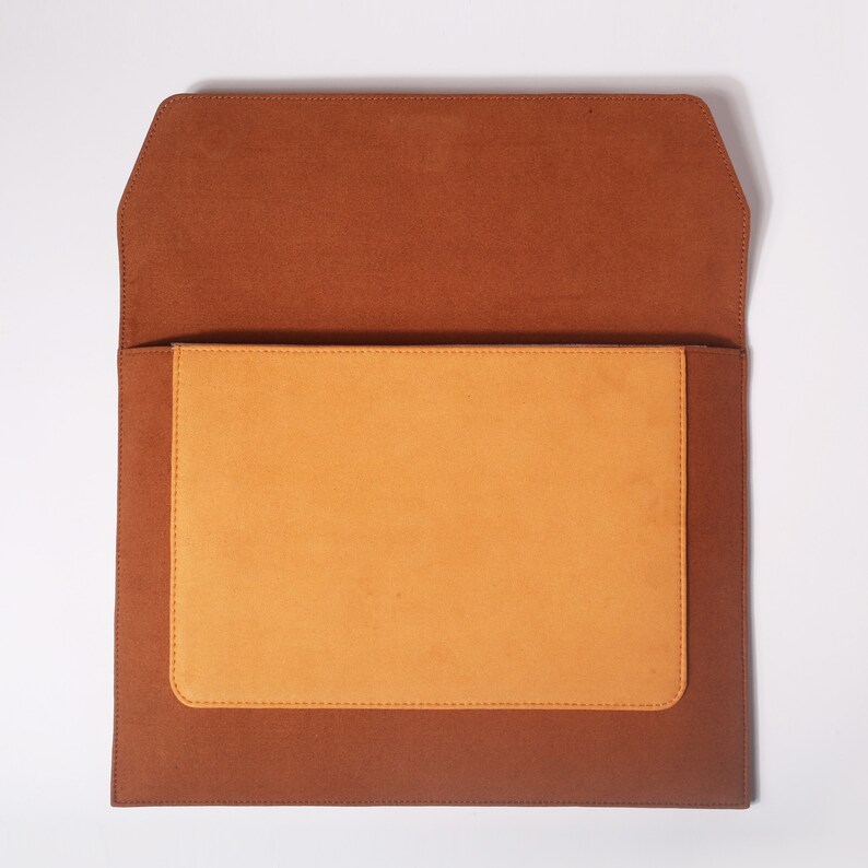 Kol Brown Laptop Sleeve