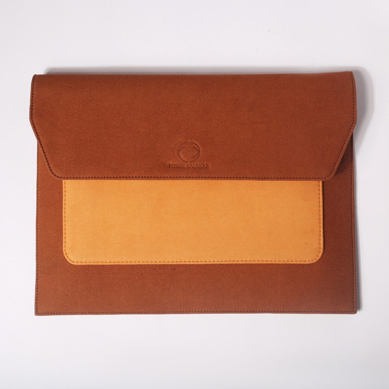 Kol Brown Laptop Sleeve