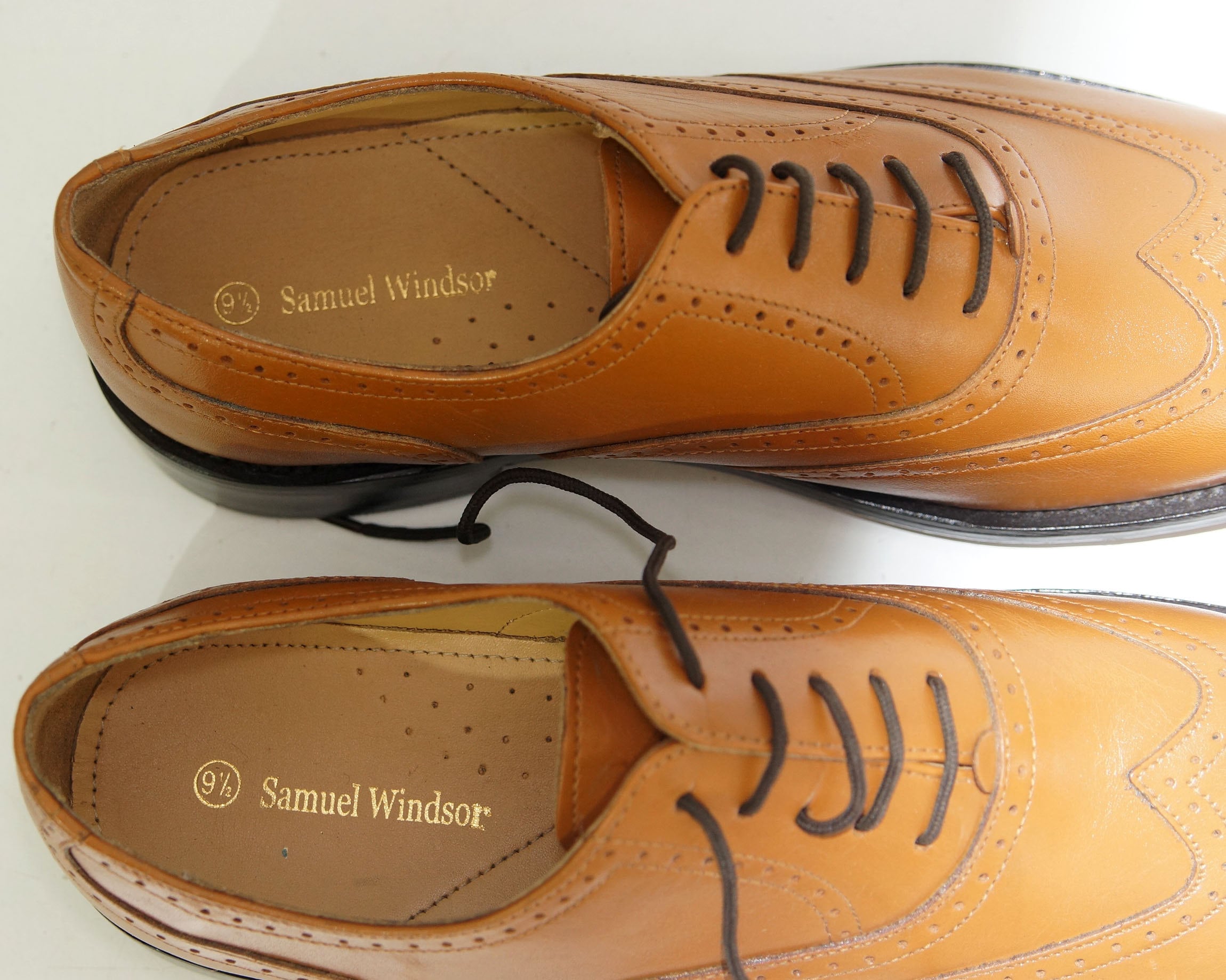 Samuel Windsor Florsheim Tan Oxford Shoes Florsheim Finance Cap Toe Oxfords - Florsheim | Jos A Bank main image 4