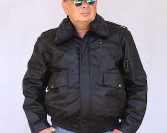 Vintage Black Leather Aviator Bomber Jacket: Removable Collar, size XL