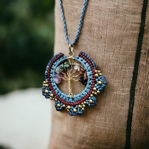 Serenity&#39;s Roots: Tree of Life Macramé Necklace With 7 Colors Stones