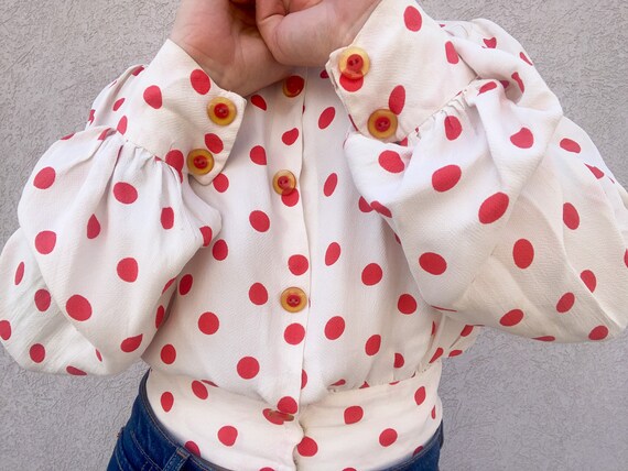 1930s Vintage Blouse with Bakelite Buttons Silk R… - image 3