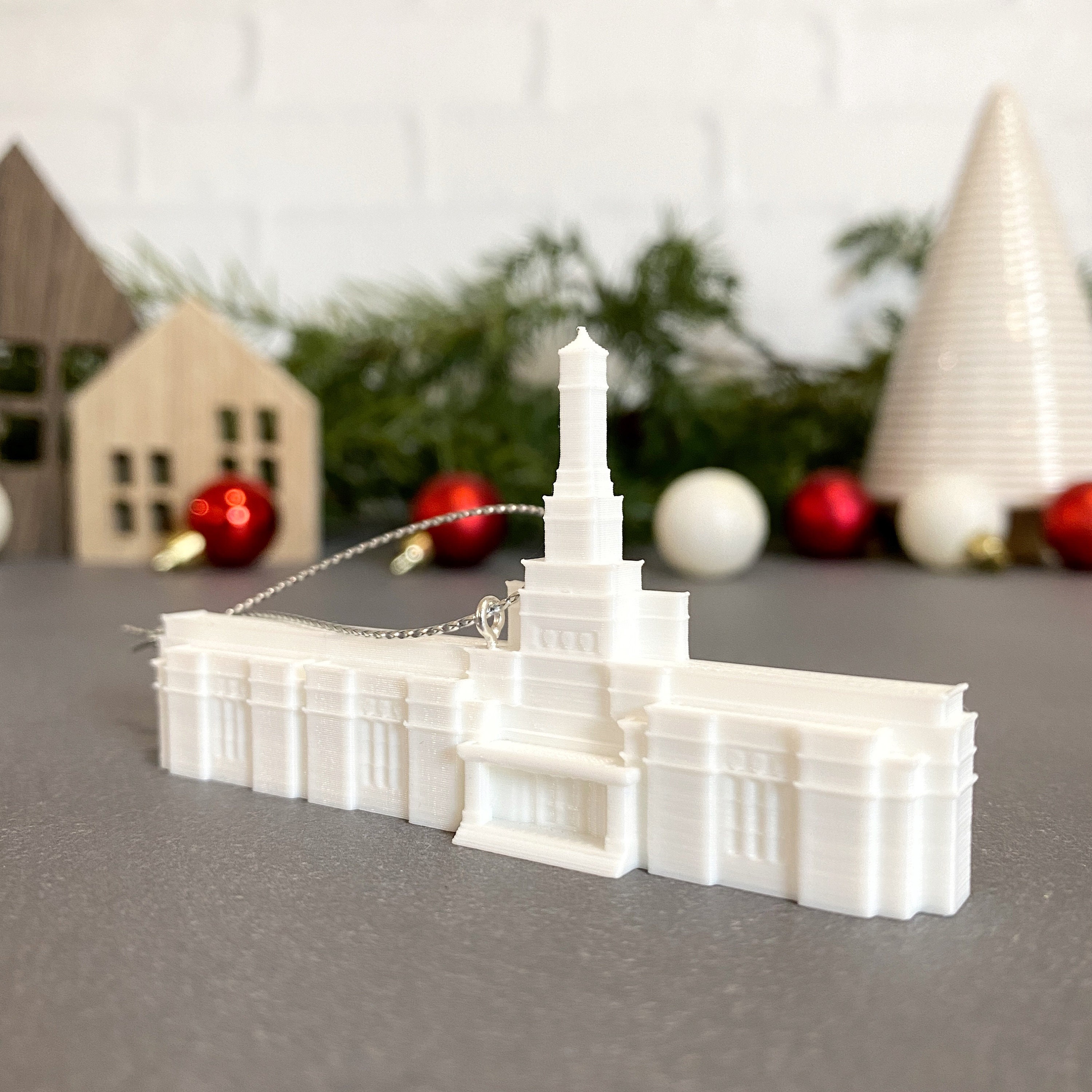 バーミンガム アラバマ神殿のクリスマスツリーのオーナメント - 末日