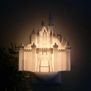 Sleeping Beauty Castle Wall Night Light Plug-in LED Disney image 4