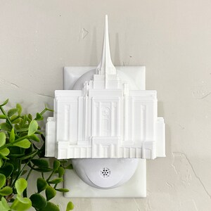 Gilbert Arizona Temple Wall Night Light - Plug-in - LED - LDS