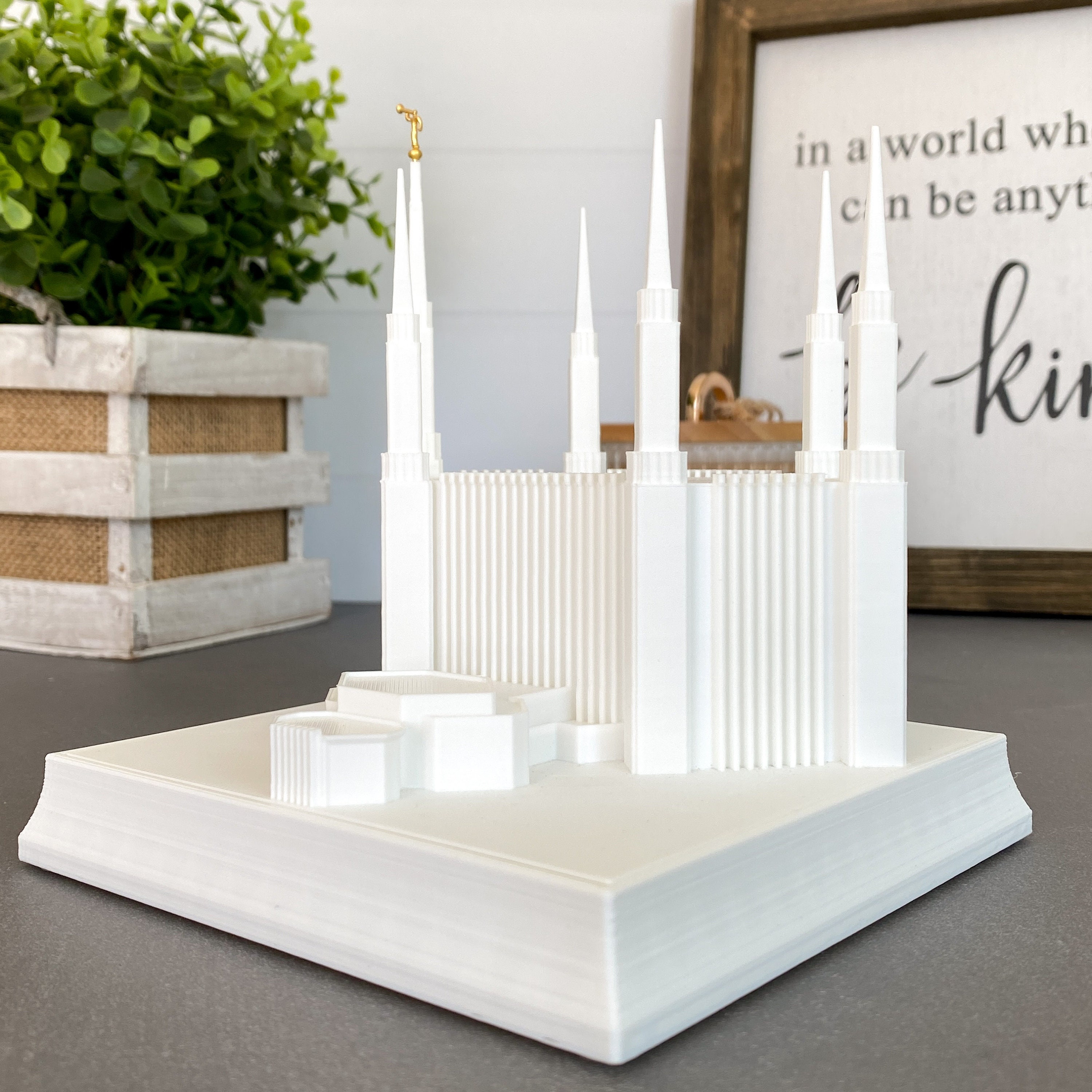 Washington DC Latter-day Temple Night Light Statue - LDS