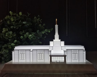 Fresno California Latter-day Temple Night Light Statue - LDS - The Church of Jesus Christ of Latter-day Saints