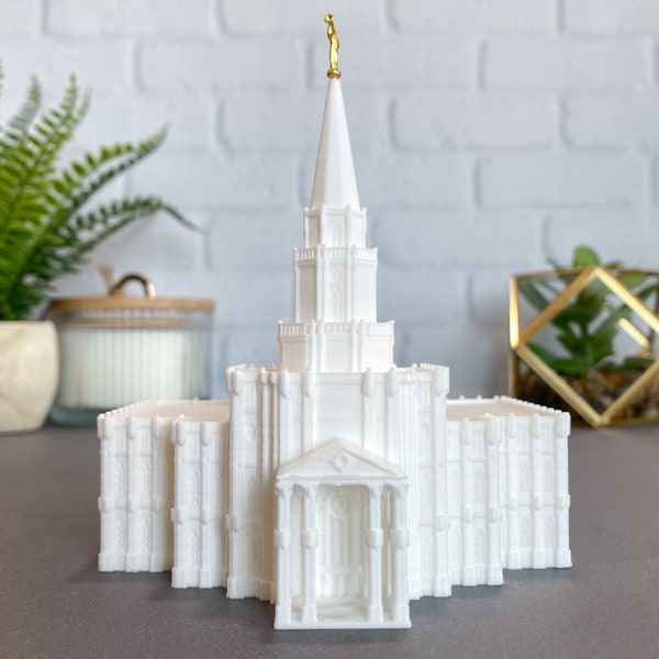 Houston Texas Latter-day Temple Model - Statue - LDS - The Church of Jesus Christ of Latter-day Saints