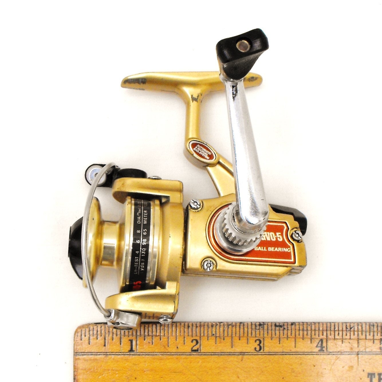 Olympic GVO-5 Small Spinning Reel, Ultra-lite Vintage 1980s Fishing Gear,  Made in Japan Die Cast, Very Good Pre-owned Working Condition 
