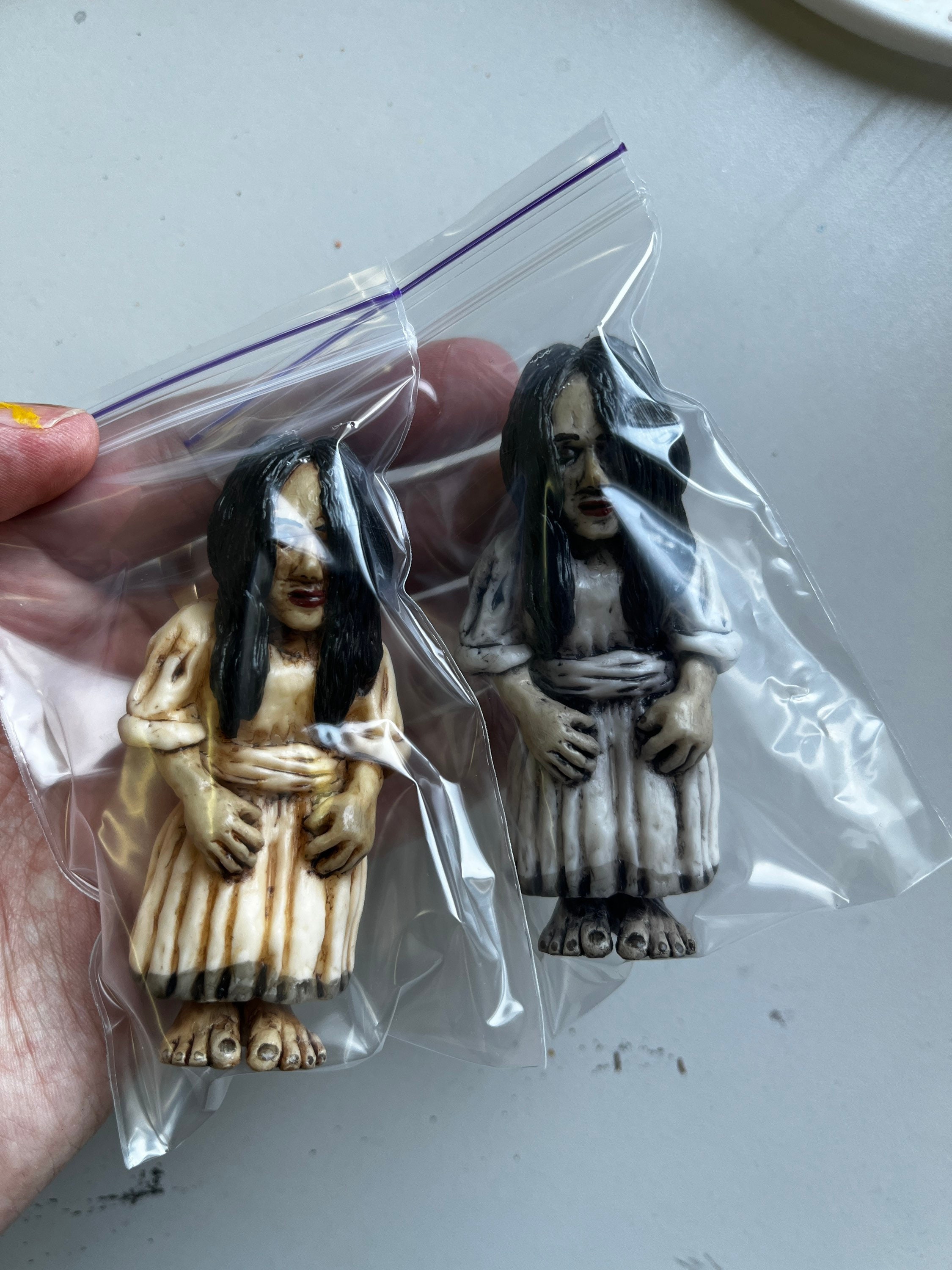 ザ・スモウク・カラベラ　インセンスチャンバー　フィギュア アートトイ　髑髏 Amazon.co.jp: ゴジラ×コング - 6インチ Drown Viper フィギュア - The