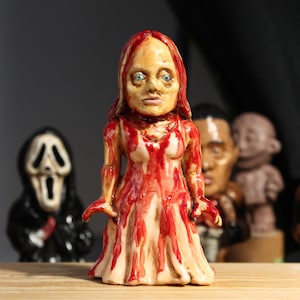 Carrie , Slasher, Horror, Halloween, Art Toy, Maniac, Figure