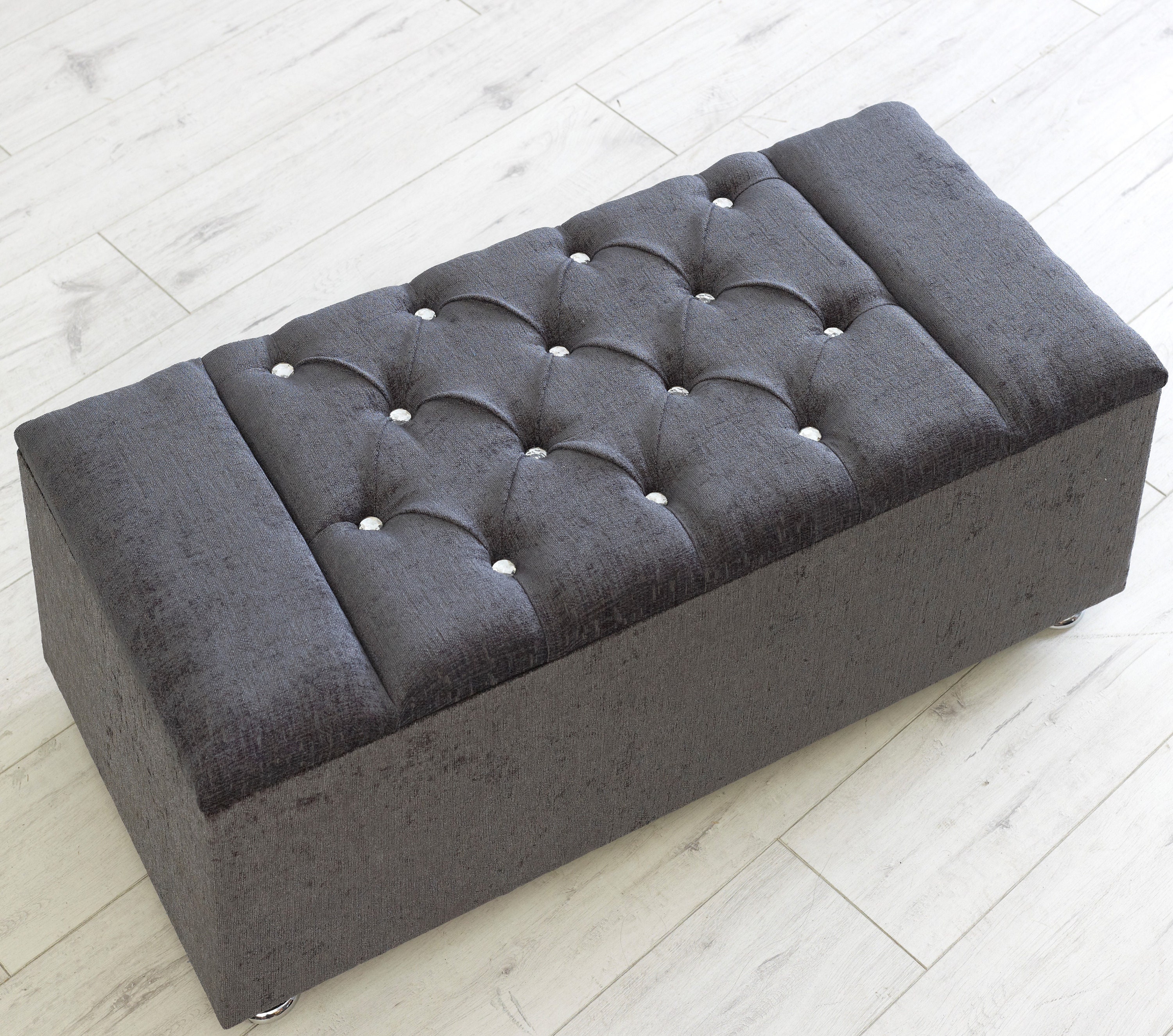padded toy box