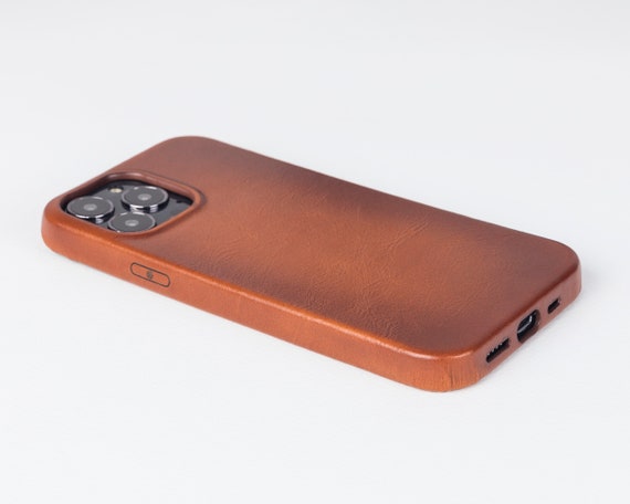 Apple iPhone 13 Leather Case with MagSafe - Golden Brown