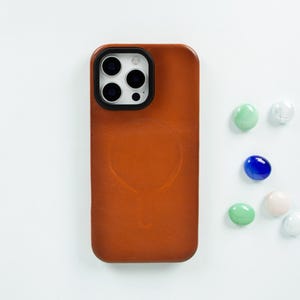 iPhone 16 Pro Max Lederhülle, iPhone 16 Pro Premium Schutzhülle, kabelloses Laden, MagSafe, nahtloser Kamerazugang, Hochzeitsgeschenk