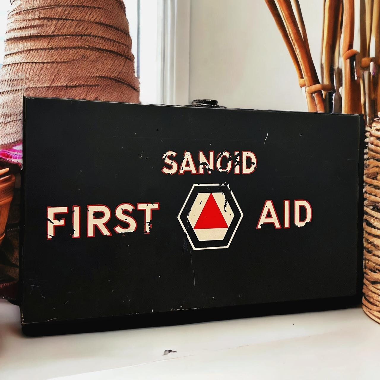First Aid Kit, Johnson & Johnson Auto-travel, 1970's Metal Band Aid Box,  Gauze, Band Aids and More, Collectible Memorabilia 