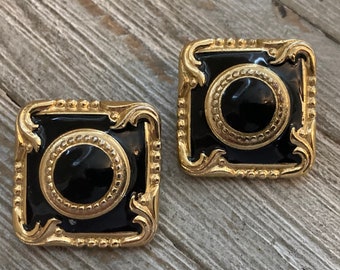 Hermoso clip clásico vintage de los años 1980-1990 en oro y negro cuadrado en pendientes llamativos