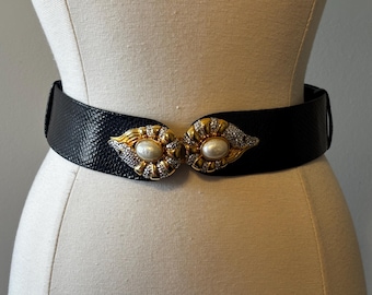 St. John Knits Black Leather Belt w/ Gold Chain sz 30 -Small St. john waist belt - Gem main image 2