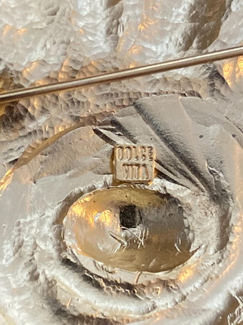 Broche Vintage Signée Dolce Vita Paris - Ravissante Et En Excellent État