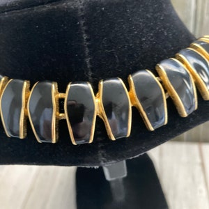 Fabelhafte RAU KLIKIT Vintage 1980er Jahre Schwarz Emaille und Gold Modern Runway Statement Collar Halskette Bild 6