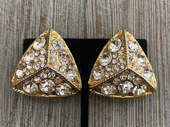 Beautiful Vintage 1980's Large Gold Triangle Clas… - image 1